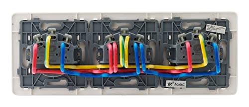 Prise triple Zenitech 16A pour cuisine - compatible boîtier triple - design moderne