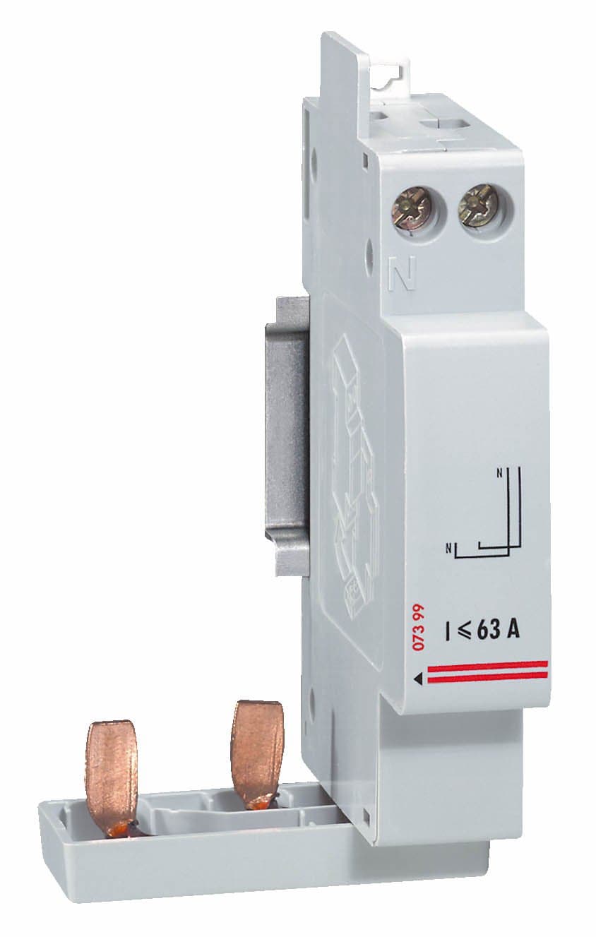 LEGRAND Module de Connexion Par Brosse HX3 Raccordement Direct pour Disjoncteurs End of Line 63A Bipolaire Bornes Vis